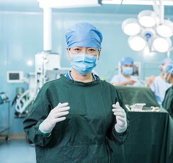 ��ҽ���ϣ��������� ����Ѫ�����΢���߷�