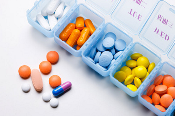 ��м������ ����һԱ���ͽ���ILUMYA