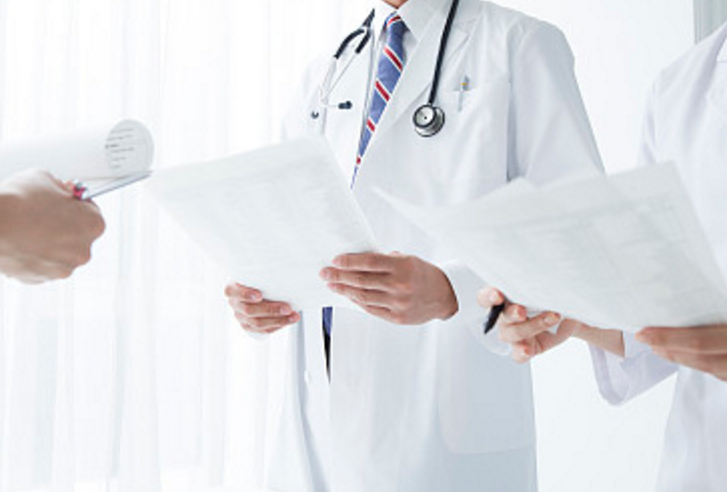 ��������ҽԺ��ҵ������������µĹ���ҽ��ģʽ